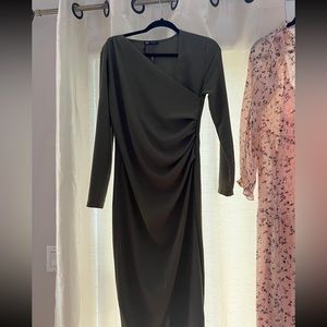 Zara greeen midi dress
